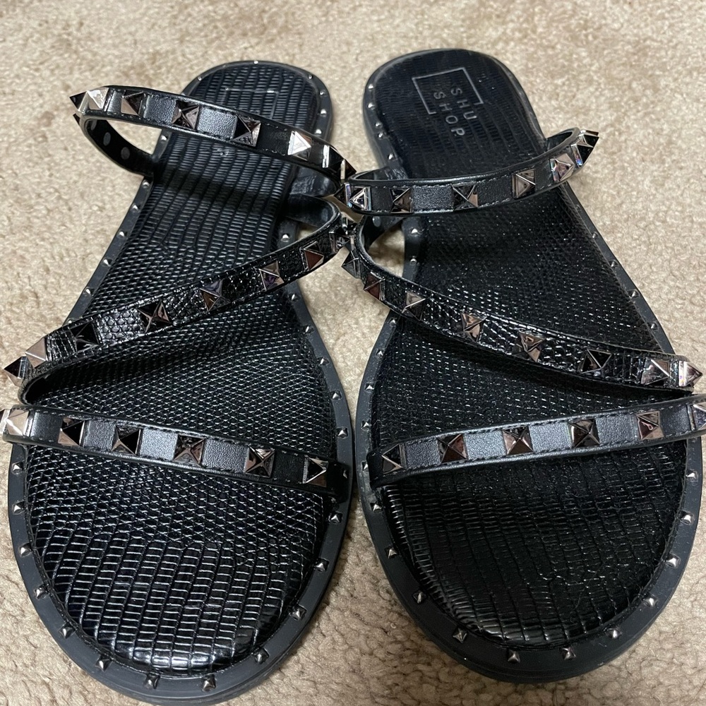 Shu Shop Belara Sandal-size 7 1/2
